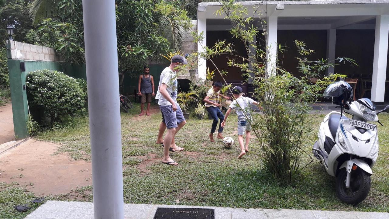 Share Safari Family Bungalow Udawalawe Exterior photo